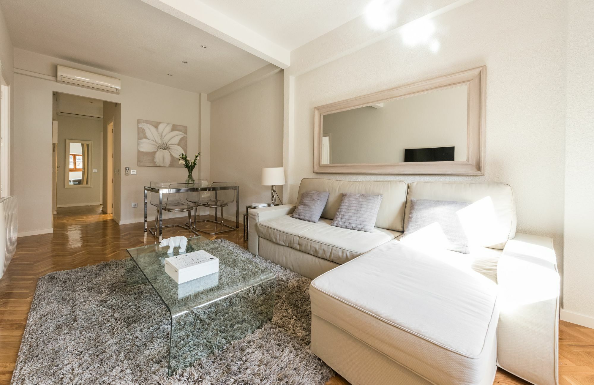 Atico En Chueca By Madflats Collection Apartman Madrid Kültér fotó